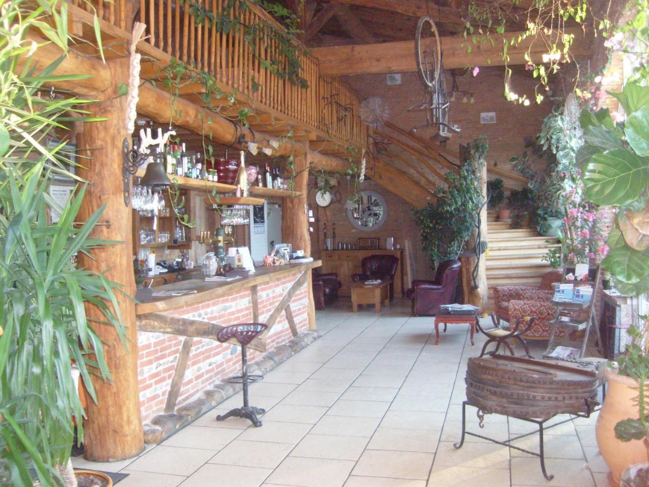 L'Alcove Hotel Restaurant Villematier Exterior photo